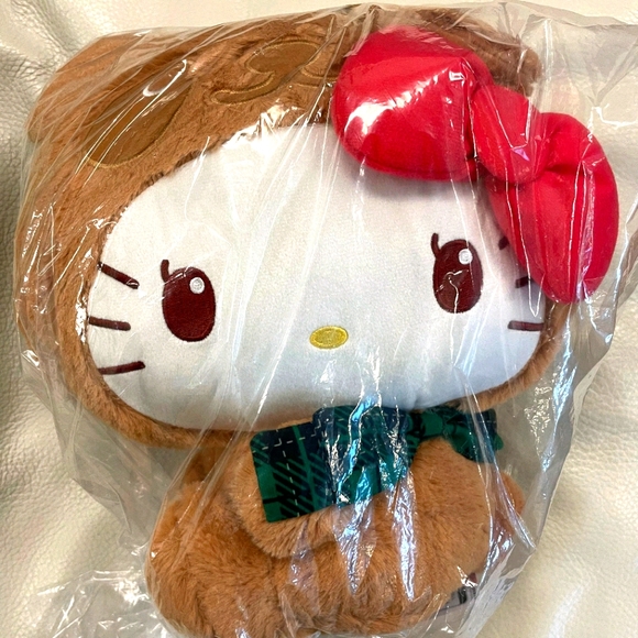 BNWT Hello Kitty Panda Bear with Classic Ribbon Costume - Picture 1 of 4